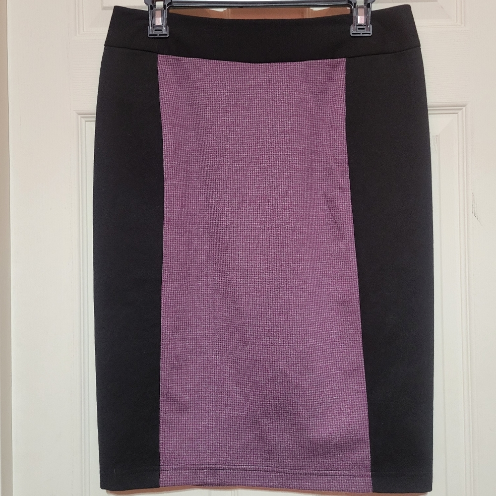 Miss Tina Skirt- By Tina Knowles-Size 12